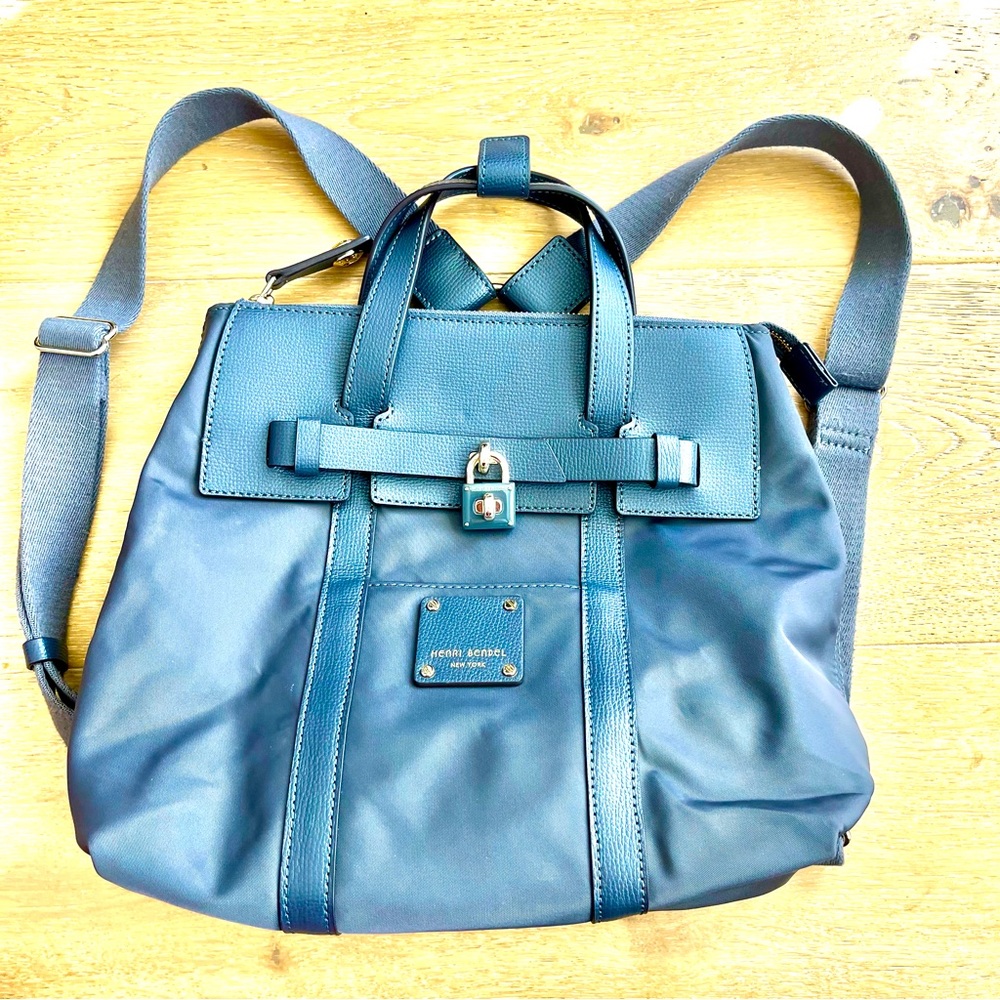 Stunning grey backpack Henri Bendel